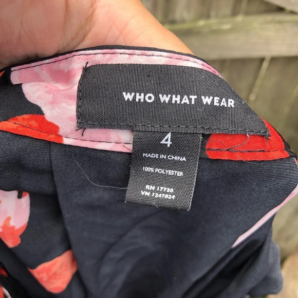 WHO WHAT WEAR FLORAL MIDI SKIRT - Picture 3 of 5